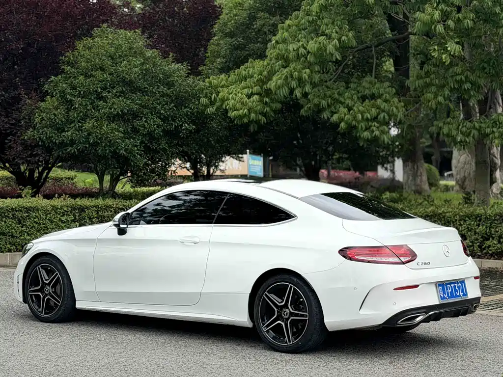 Mercedes-Benz C-Class 2020 — фото 13