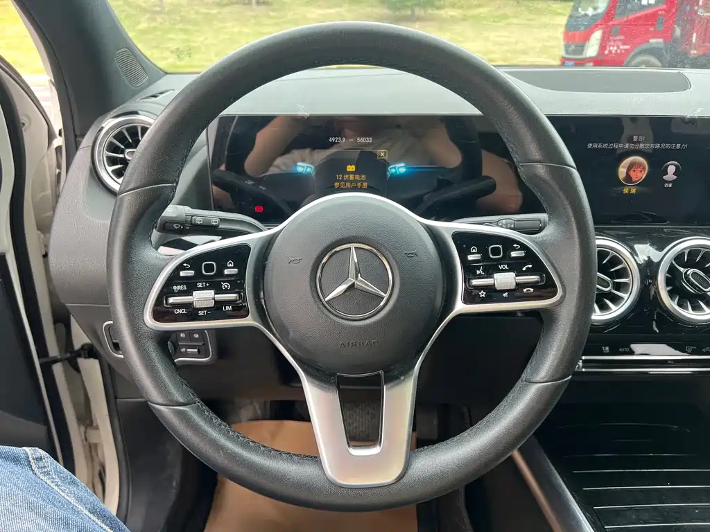 Mercedes-Benz GLA 2021 — фото 11