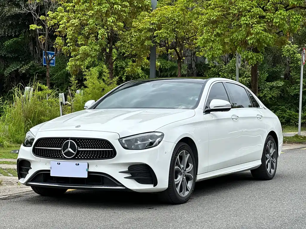 Mercedes-Benz E-Class 2021 — фото 1