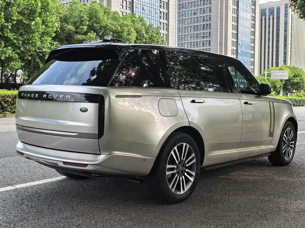 Land Rover Range Rover 2023 — фото 6