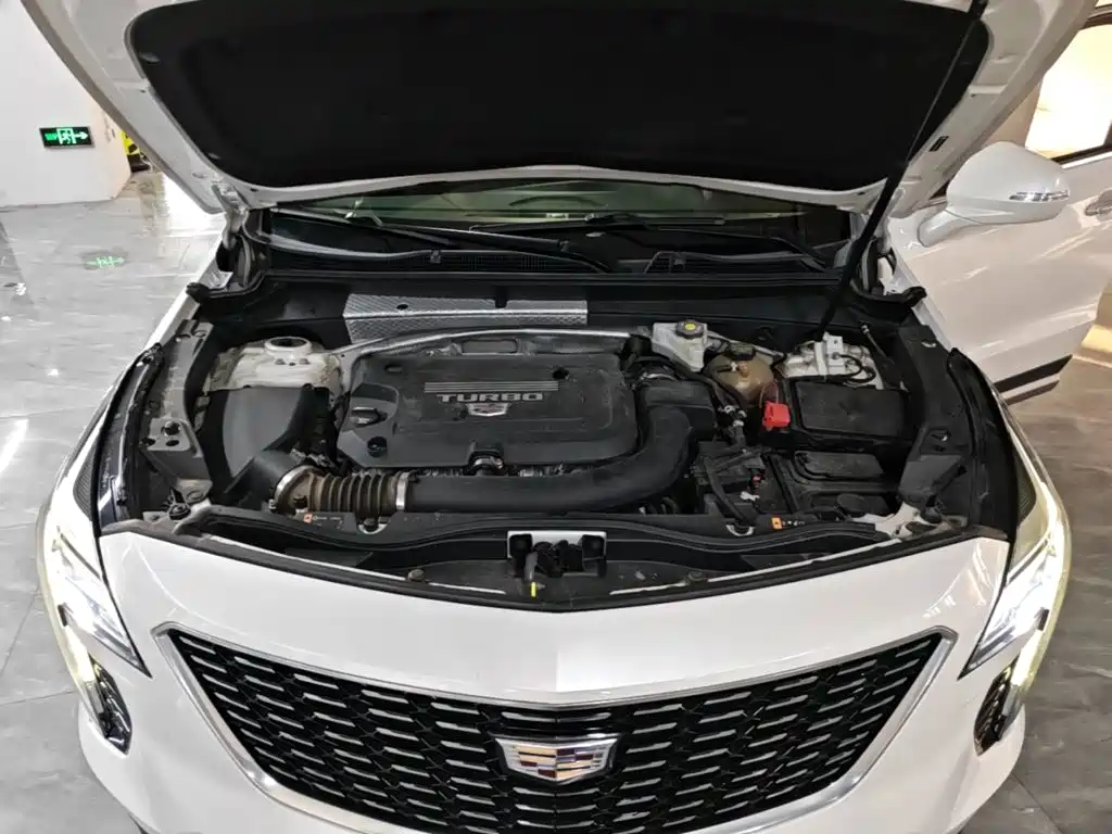 Cadillac XT4 2020 — фото 20