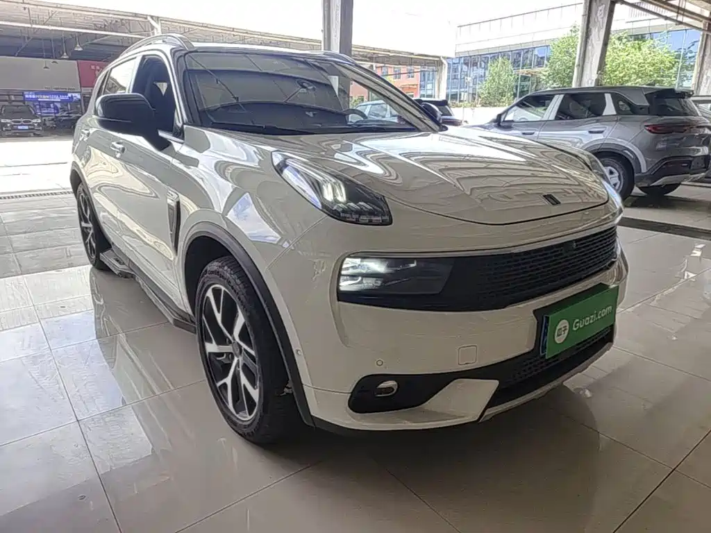 Lynk & Co 01 2018