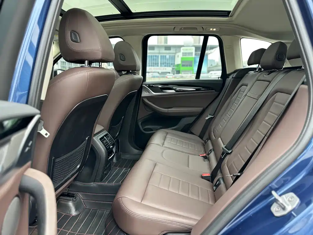 BMW X3 2018 — фото 16