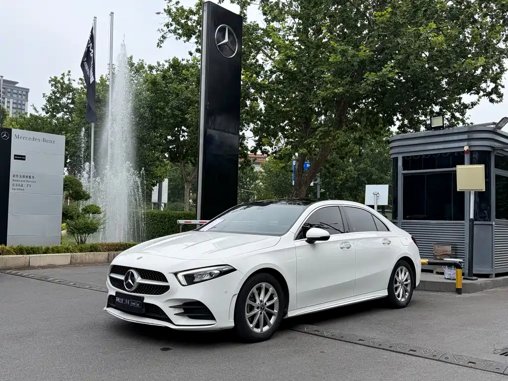 Mercedes-Benz A-Class 2020 — фото 8
