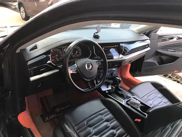 Volkswagen Passat 2021