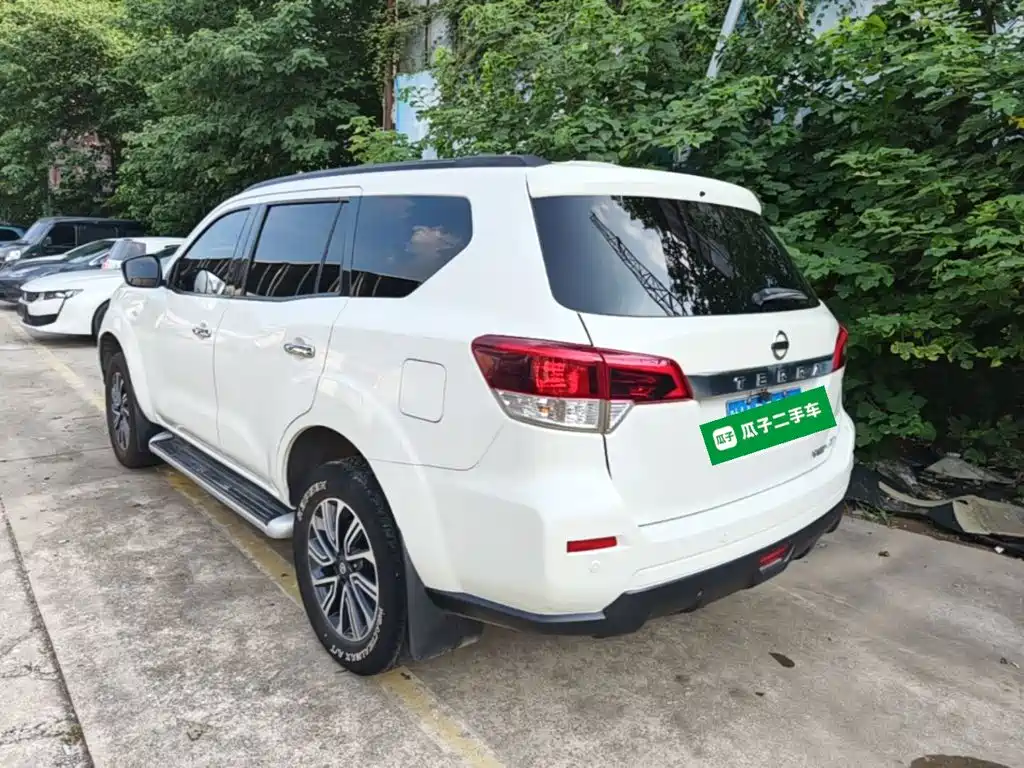 Nissan Terra 2022