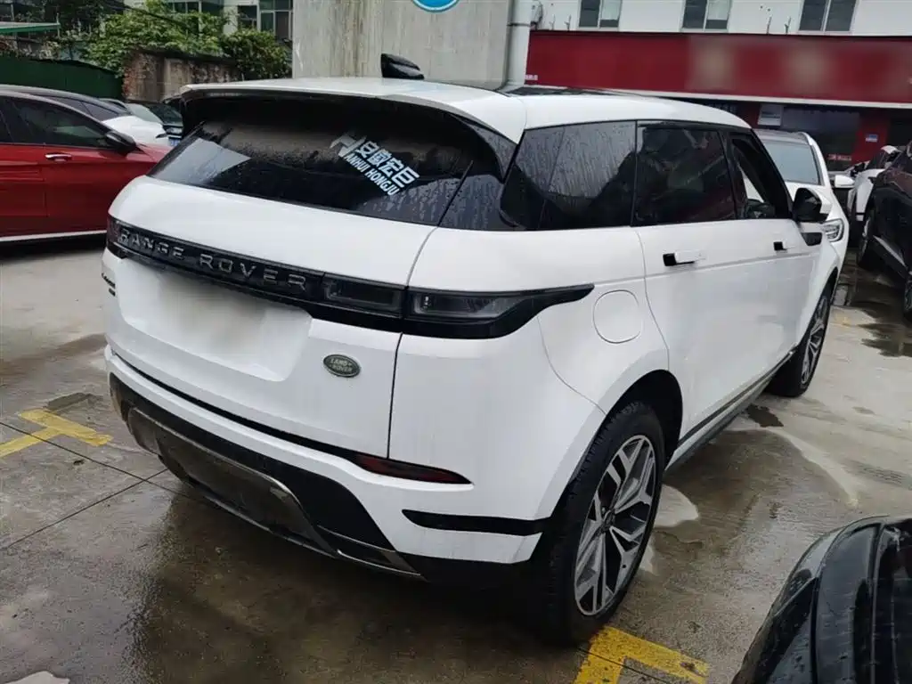 Land Rover Evoque 2022 — фото 7
