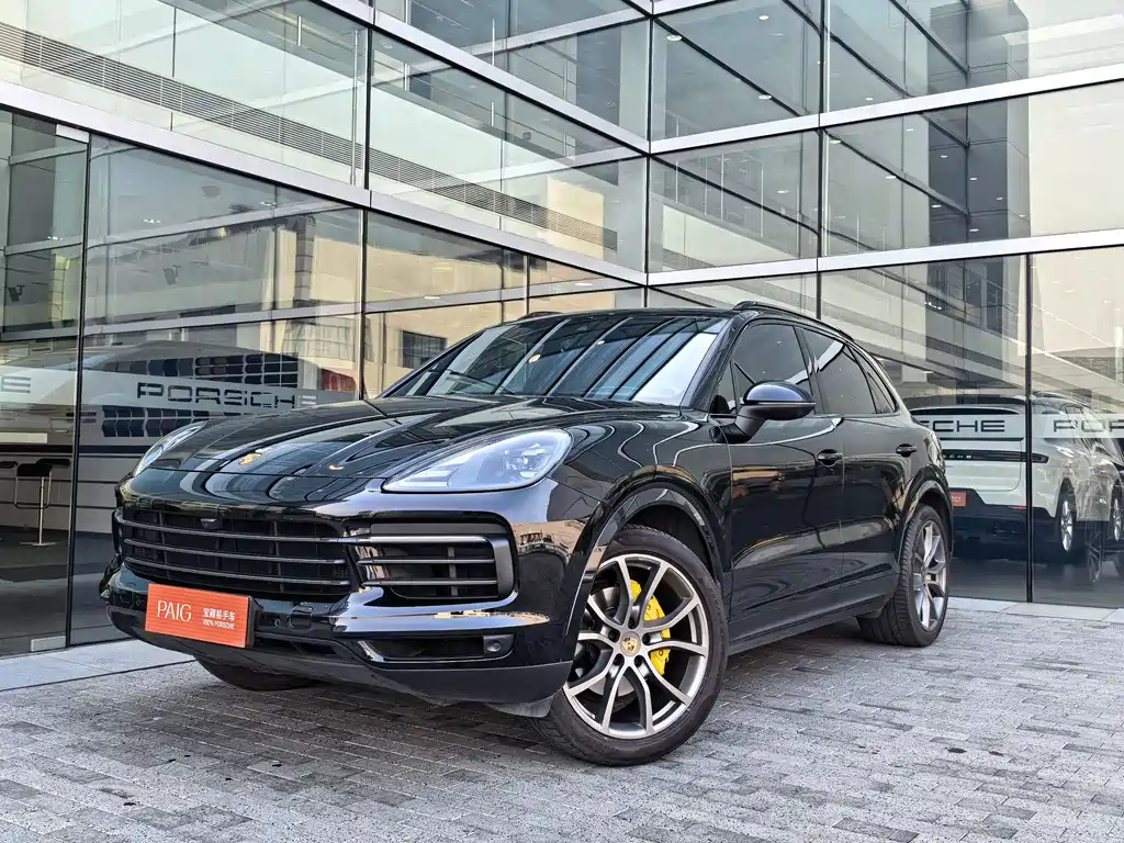 Porsche Cayenne 2023 — фото 1