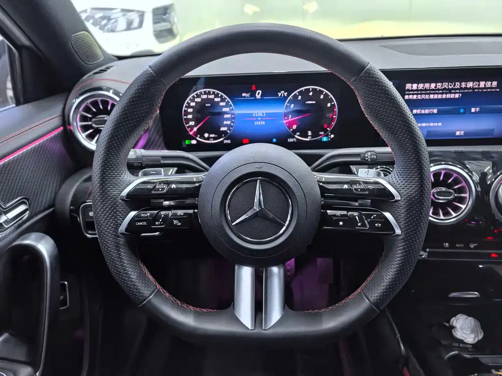 Mercedes-Benz A-Class 2024 — фото 12