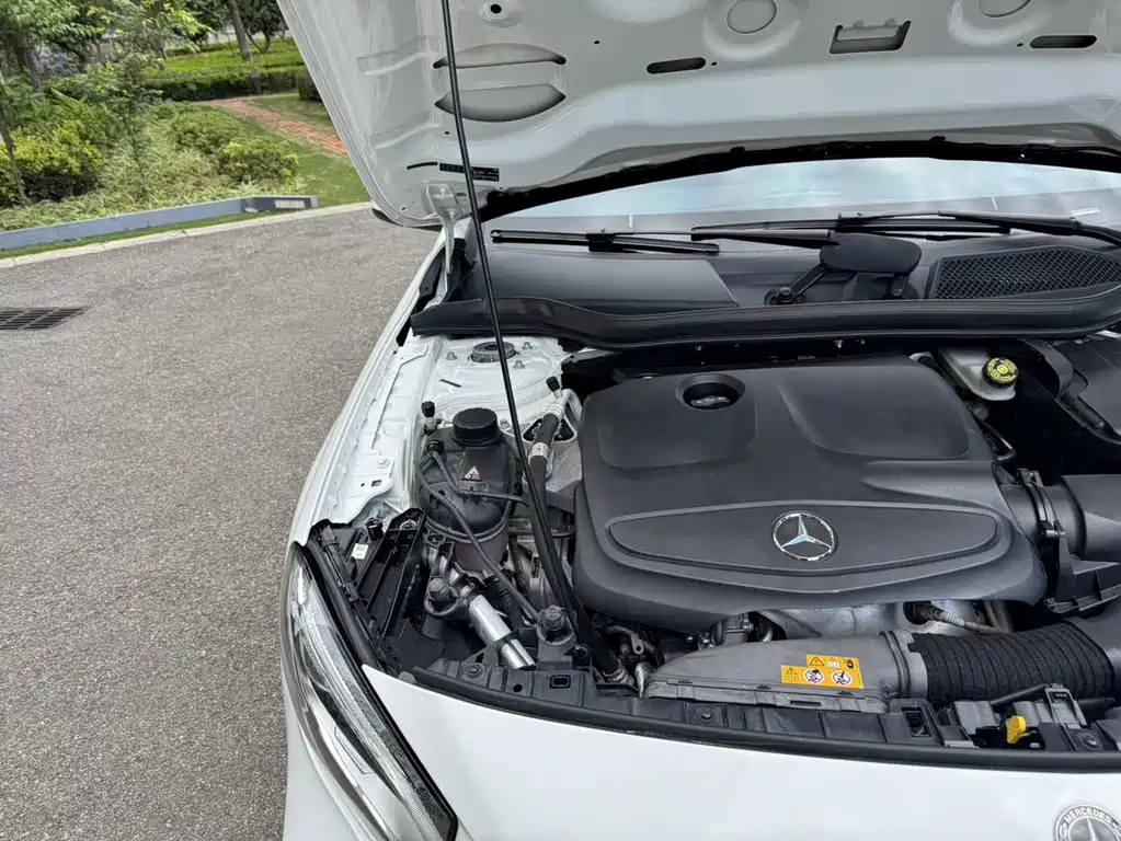 Mercedes-Benz GLA 2018 — фото 18