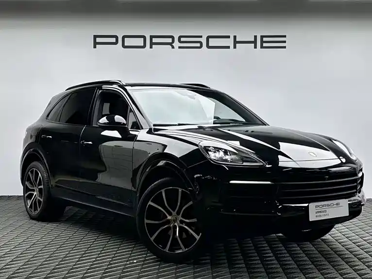 Porsche Cayenne 2023 — фото 3