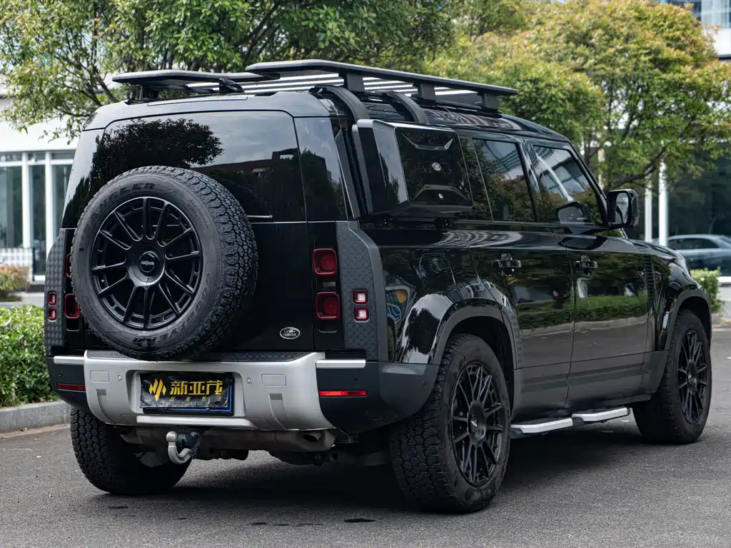 Land Rover Defender 2021 — фото 5