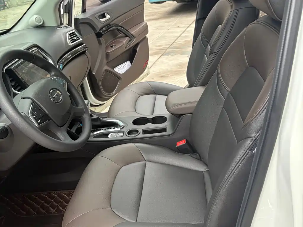 GAC Trumpchi GS4 2018 — фото 14