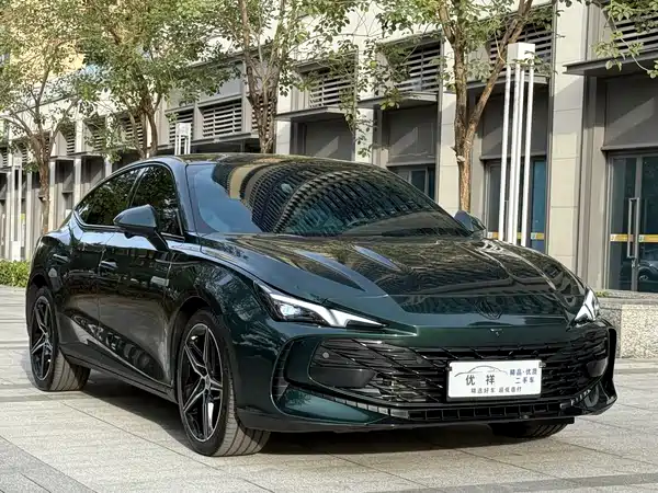 MG MG7 2023