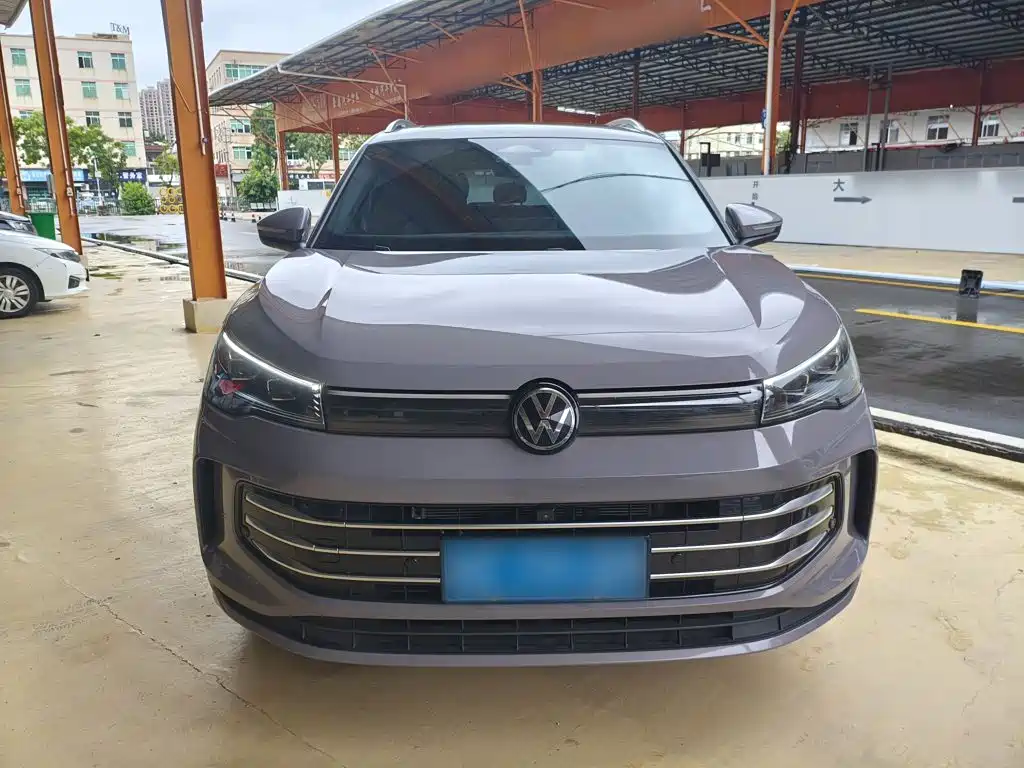 Volkswagen Tiguan L 2024