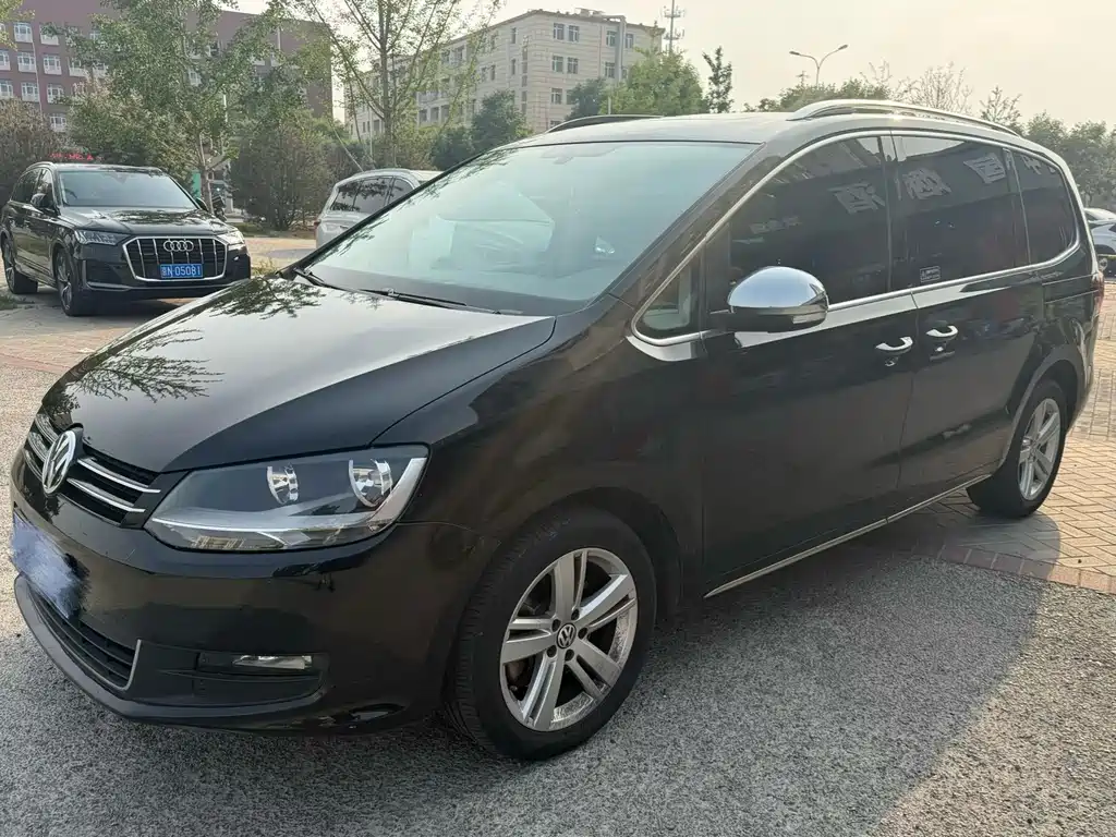 Volkswagen Sharan 2019 — фото 1