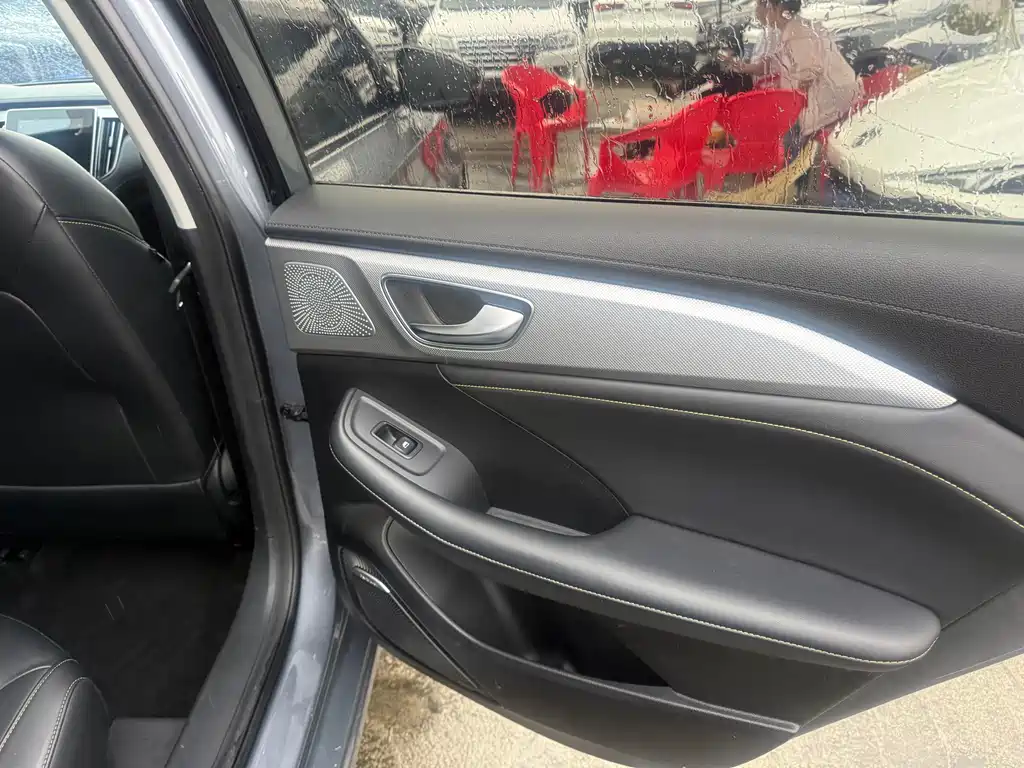 Roewe i6 MAX 2020 — фото 8