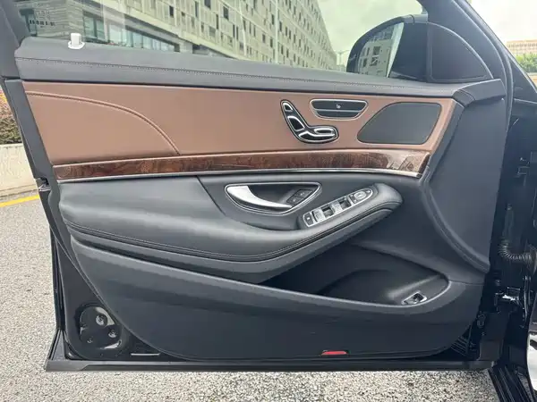 Mercedes-Benz S-Class 2019