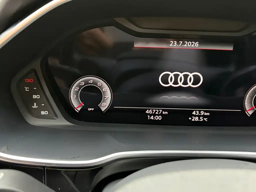 Audi Q3 2022 — фото 11