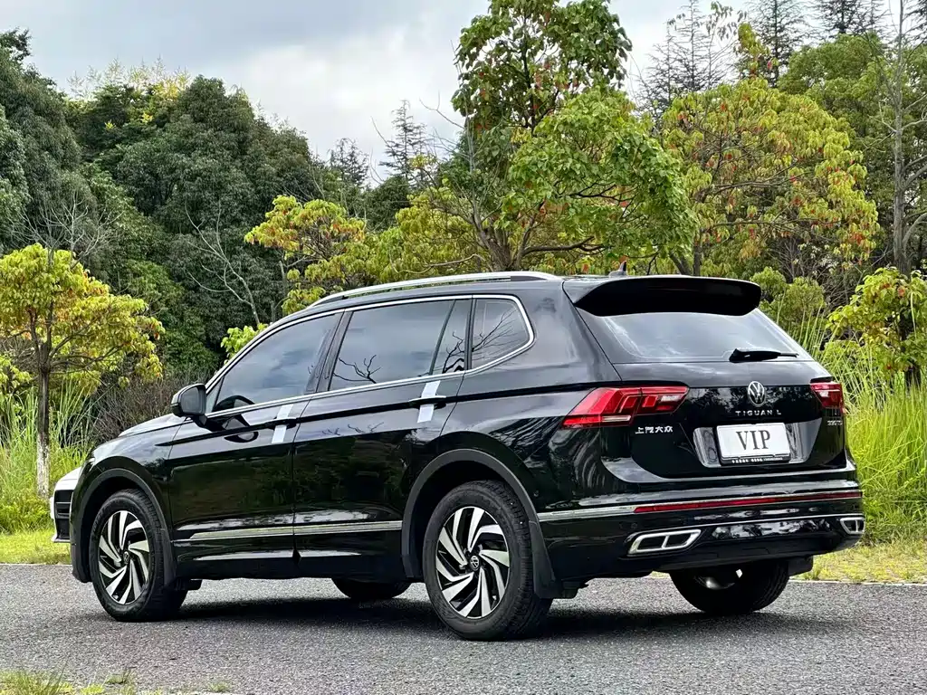 Volkswagen Tiguan L 2024