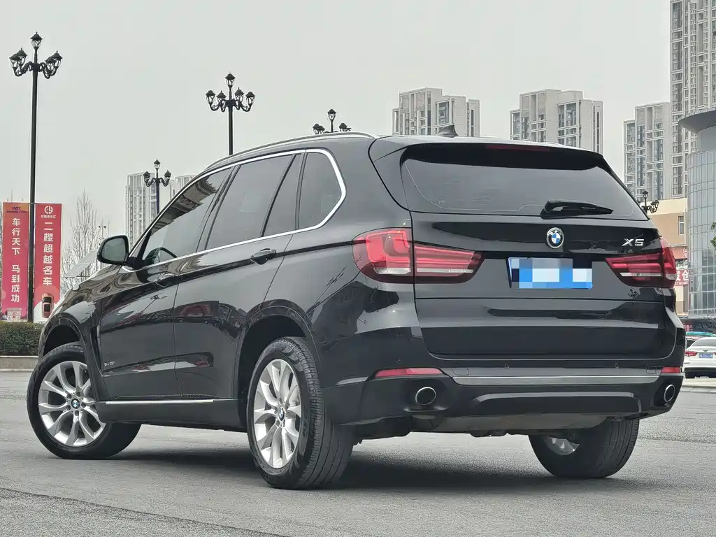 BMW X5 2018 — фото 6