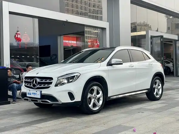 Mercedes-Benz GLA 2019