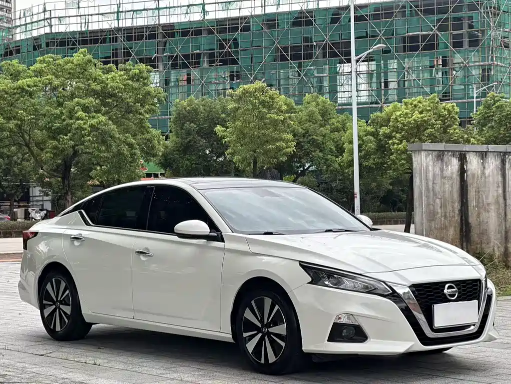 Nissan Teana 2021