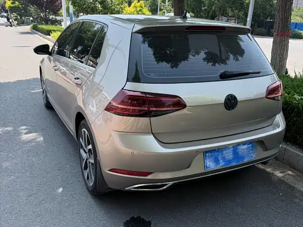 Volkswagen Golf 2020
