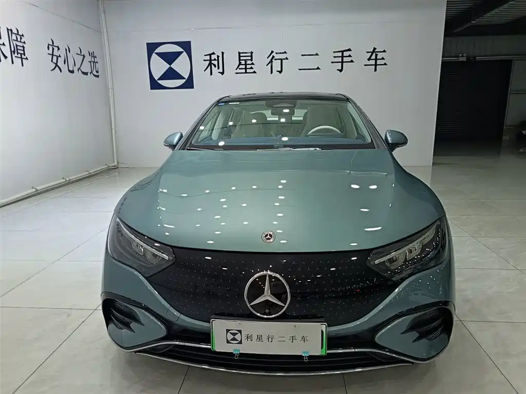 Mercedes-Benz EQE 2025 — фото 16