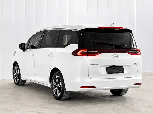 GAC Trumpchi M6 2022