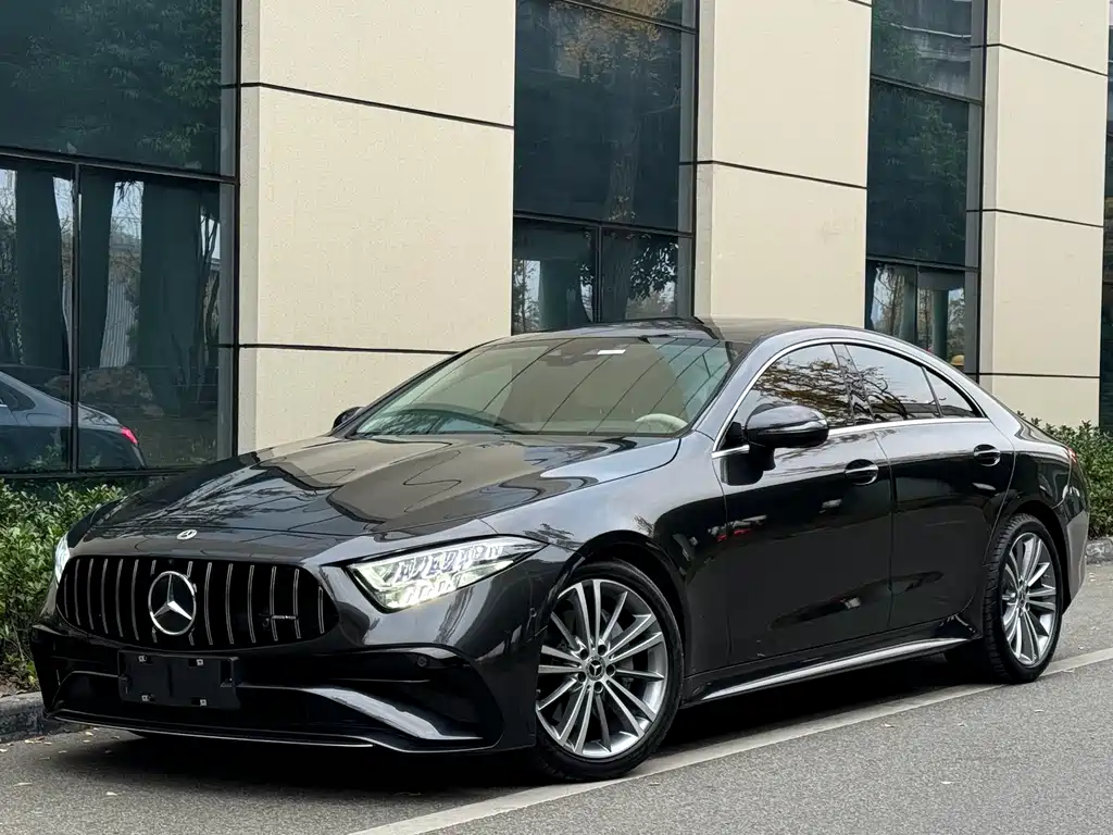 Mercedes-Benz CLS 2022 — фото 1