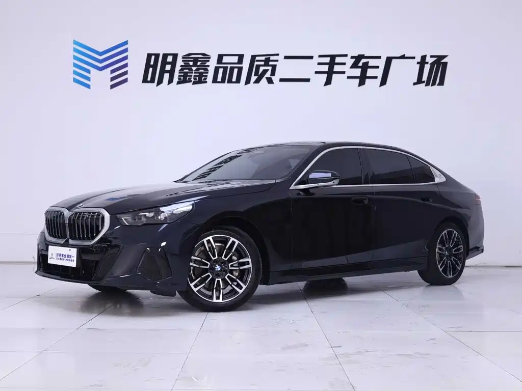 BMW 5 Series 2026