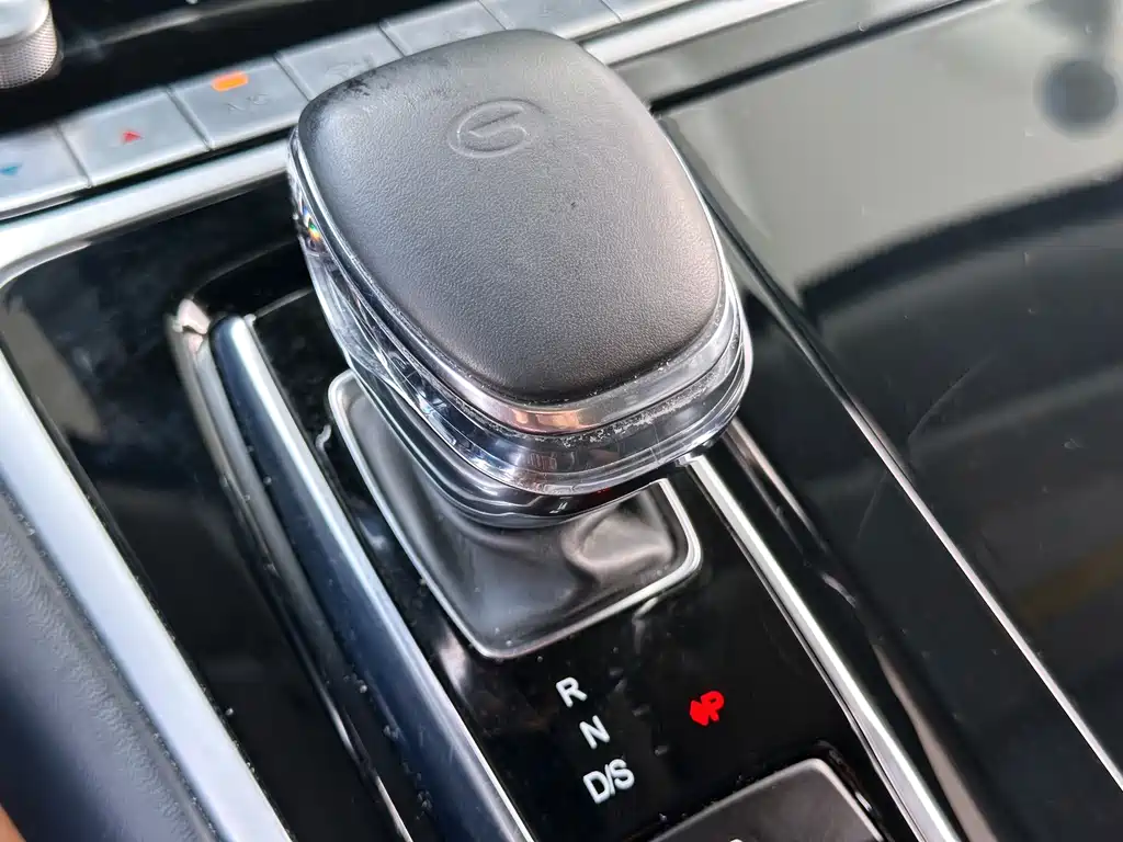 GAC Trumpchi M8 2022 — фото 22