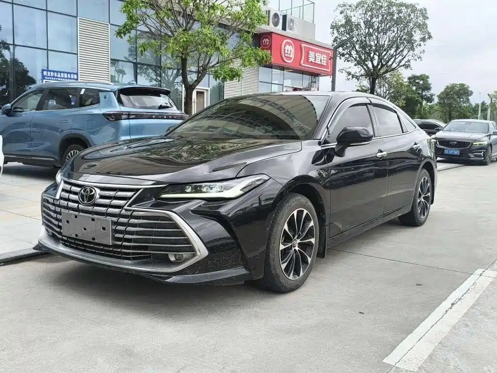 Toyota Avalon 2024 — фото 1