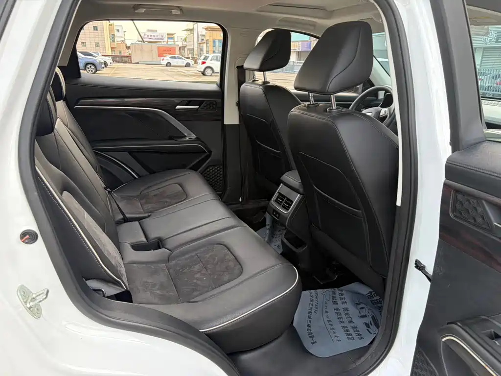 Haval H6 2023 — фото 10