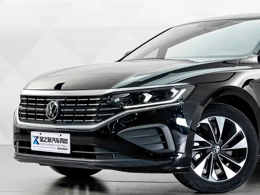 Volkswagen Passat 2025