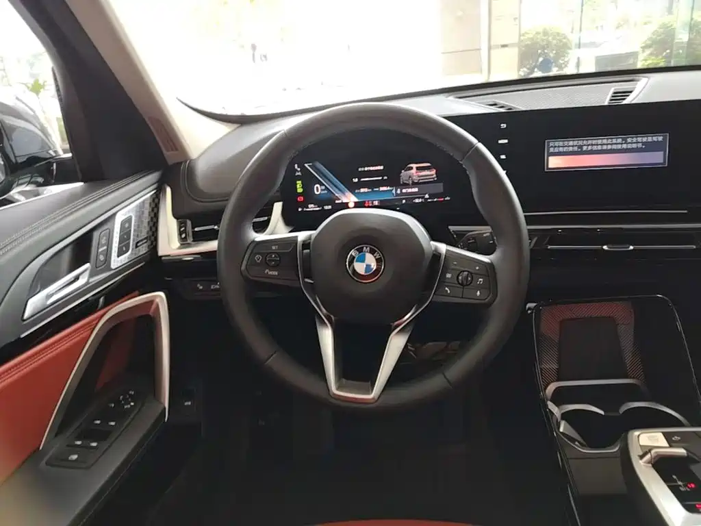 BMW X1 2025 — фото 11