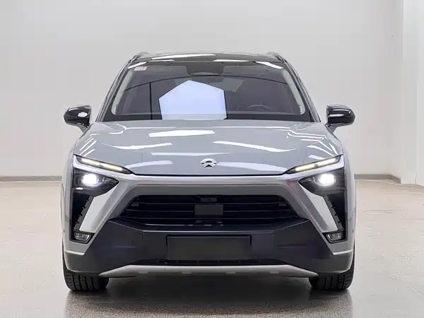 NIO ES8 2021