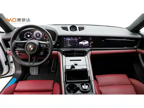 Porsche Panamera 2024