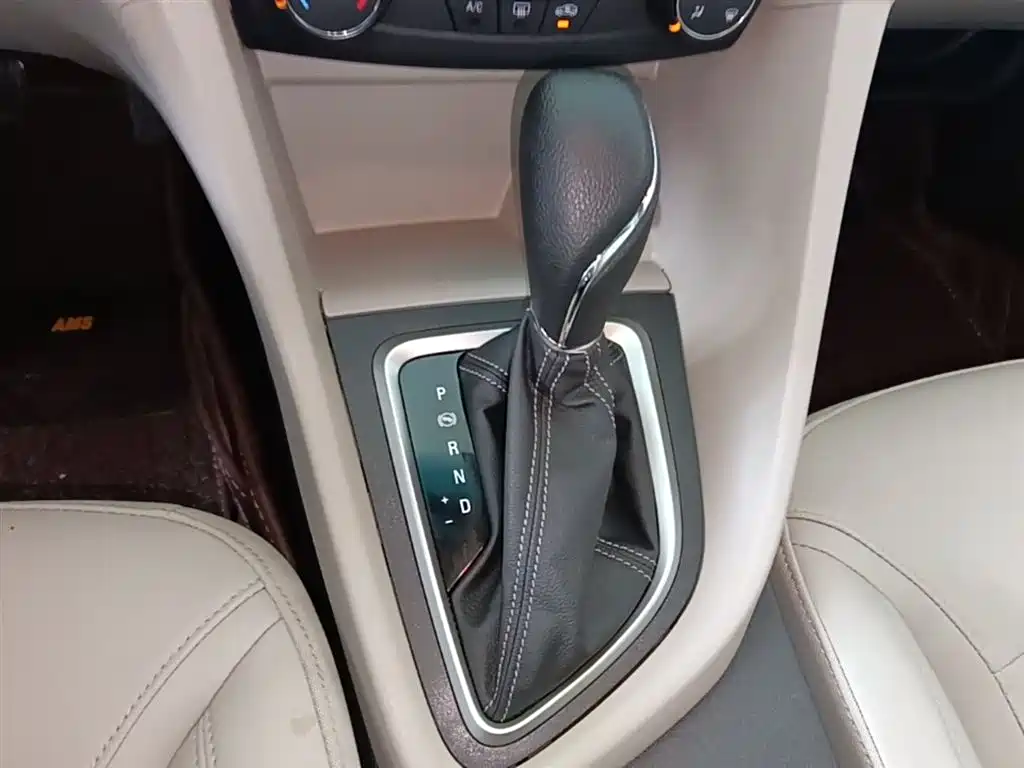 Buick Excelle 2020 — фото 14