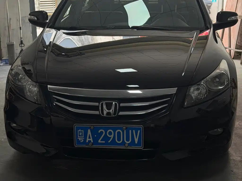 Honda Accord 2013 — фото 13