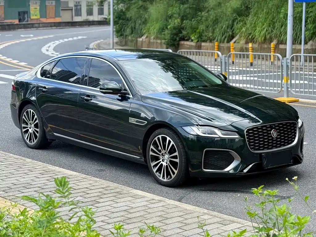 Jaguar XFL 2023 — фото 3