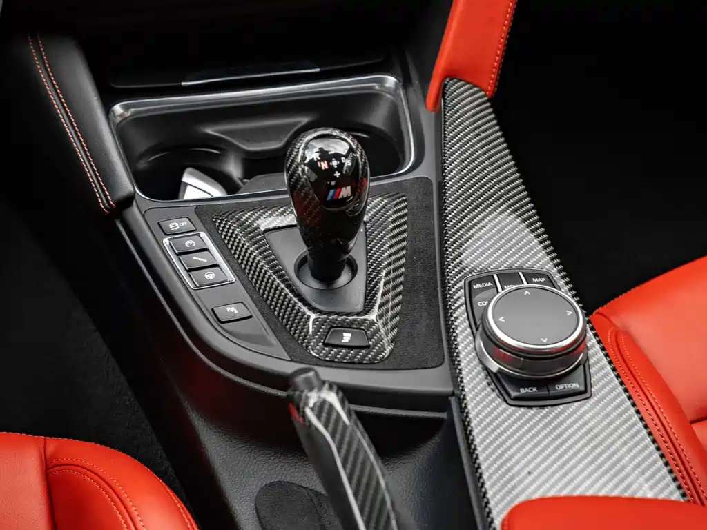 BMW M4 2019 — фото 12