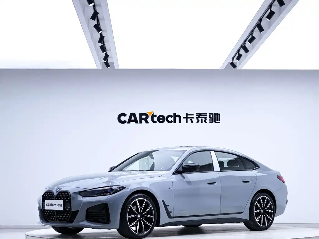 BMW 4 Series 2024 — фото 1
