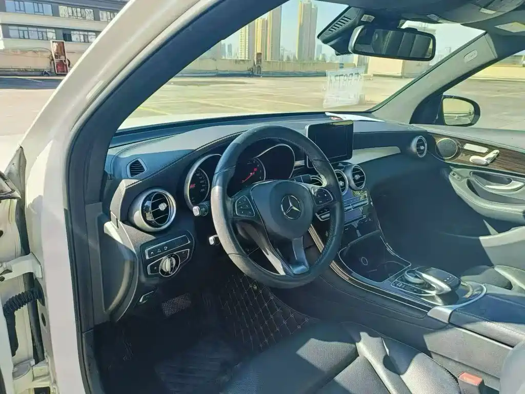 Mercedes-Benz GLC 2017