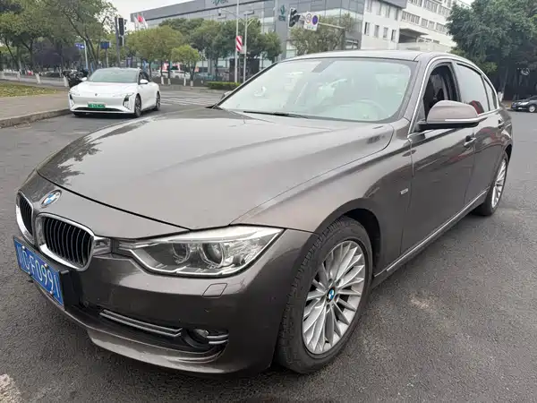 BMW 3 Series 2013