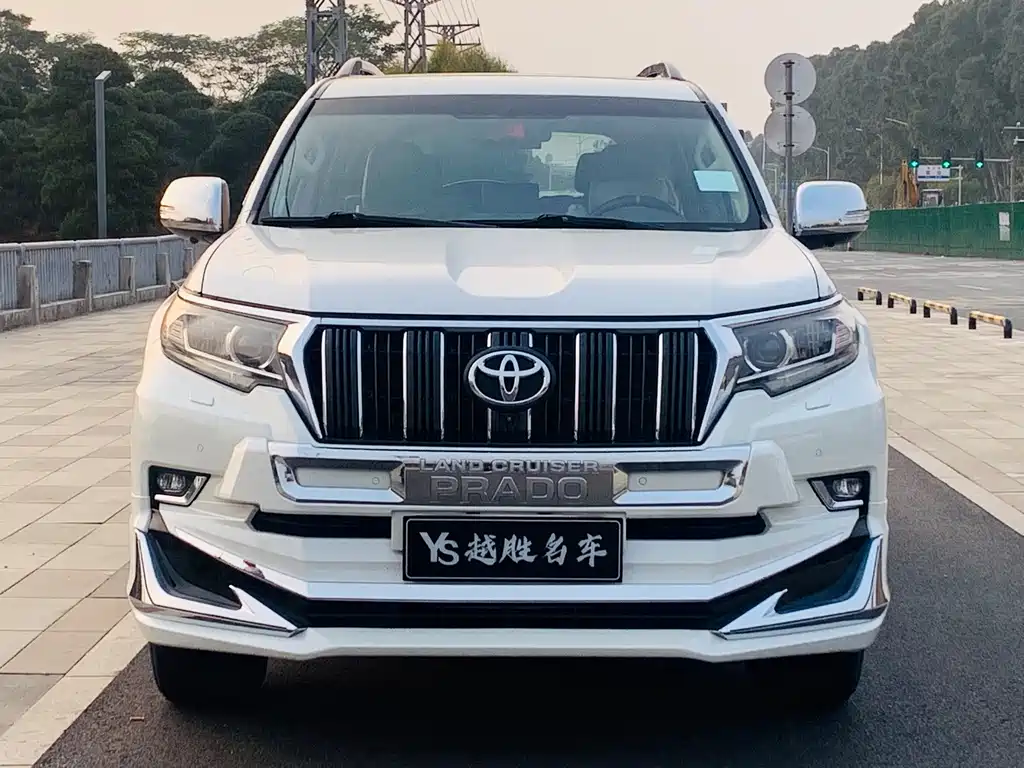Toyota Prado 2019 — фото 2
