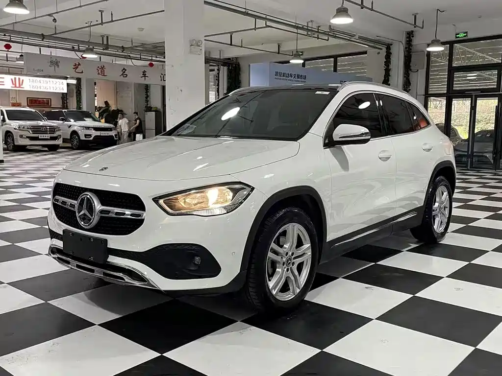 Mercedes-Benz GLA 2022
