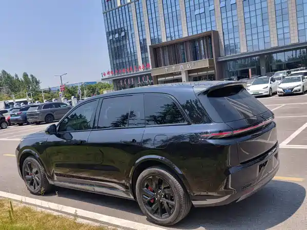 Li Auto L8 2024