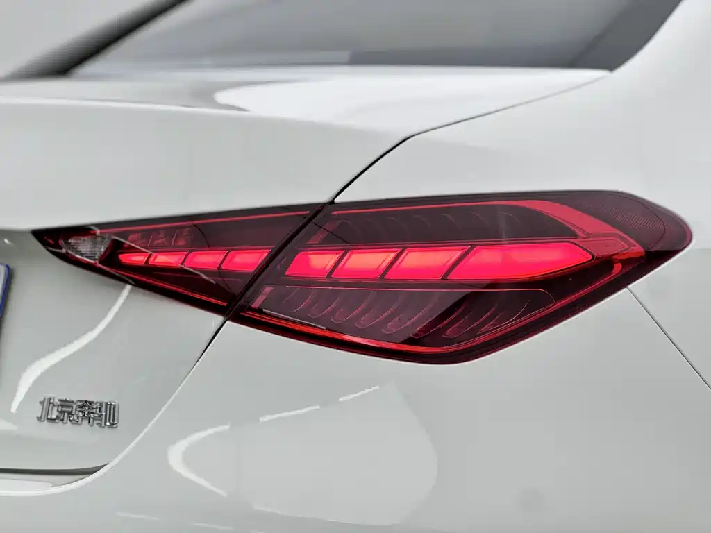 Mercedes-Benz C-Class 2022 — фото 11